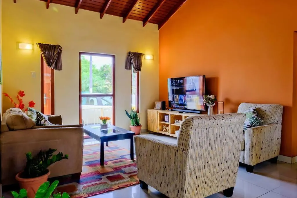 Διαμέρισμα Iona'S Home: Vibrant 2Bedroom Home Near Βίλλεμσταντ